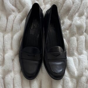 Brooks Brothers Elegant Black Leather Loafers Sz 8.5